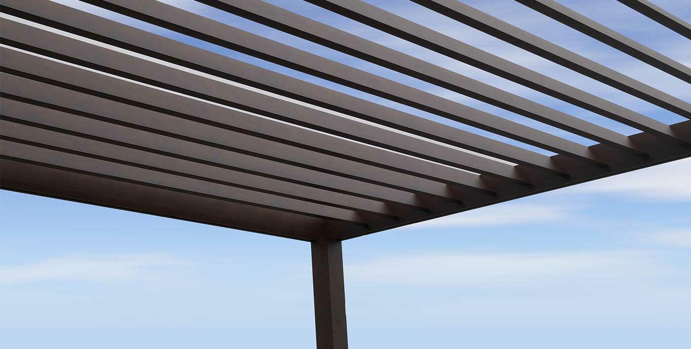 Pergola à lames fixes avec entraxe de 90 à 180°